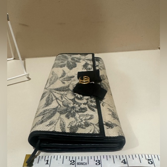 Gucci Marmont Floral Bow Navy Continental Wallet - Picture 13 of 13